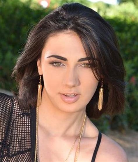 [DDF NETWORK] Luna Amor jumps the rope .